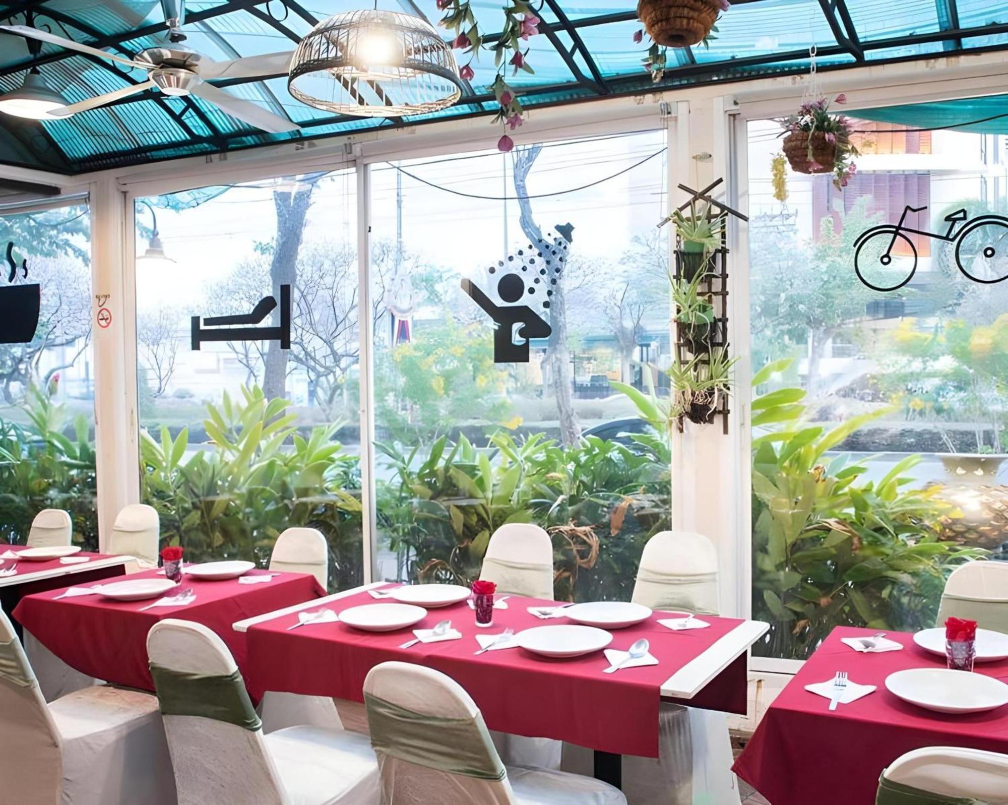 Collection O Howard Square Boutique Hotel Bangkok Kültér fotó