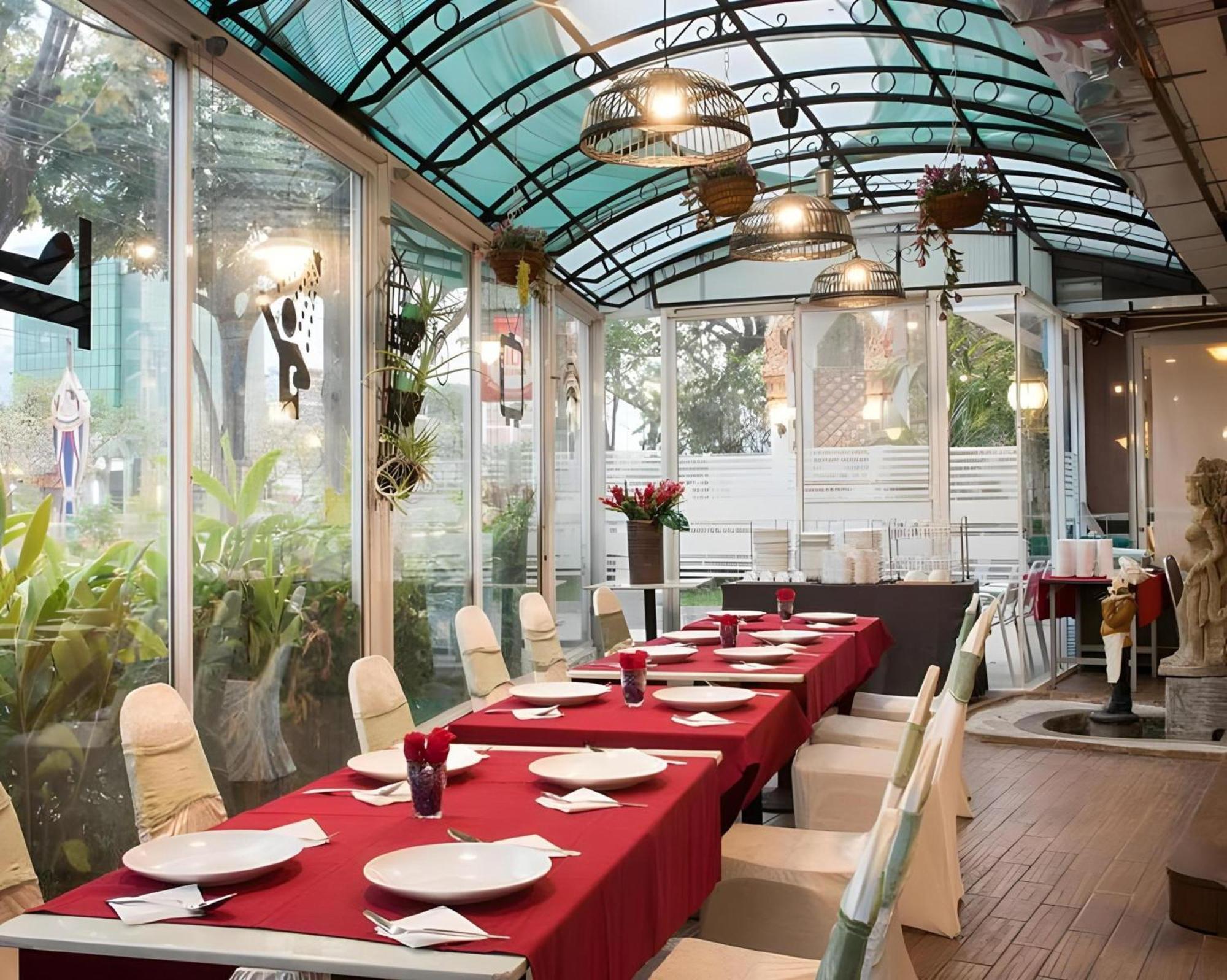 Collection O Howard Square Boutique Hotel Bangkok Kültér fotó